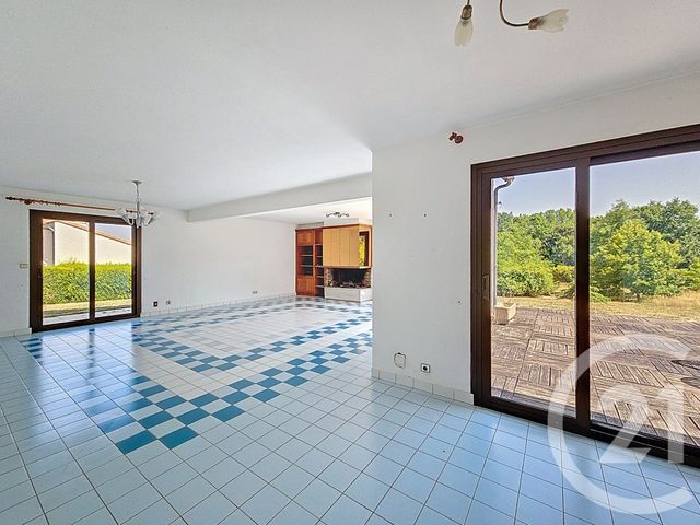 maison à vendre - 8 pièces - 237.0 m2 - MIGNE AUXANCES - 86 - POITOU-CHARENTES - Century 21 L'Immobilière De Confiance