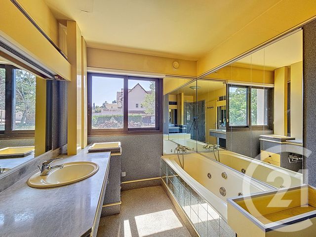 maison à vendre - 8 pièces - 237.0 m2 - MIGNE AUXANCES - 86 - POITOU-CHARENTES - Century 21 L'Immobilière De Confiance