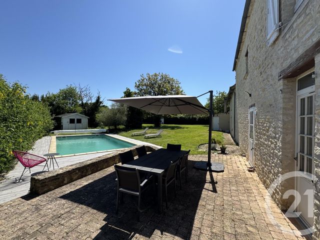 maison à vendre - 8 pièces - 196.0 m2 - VOUZAILLES - 86 - POITOU-CHARENTES - Century 21 L'Immobilière De Confiance