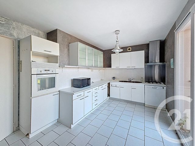 maison à vendre - 7 pièces - 152.0 m2 - VOUNEUIL SOUS BIARD - 86 - POITOU-CHARENTES - Century 21 L'Immobilière De Confiance