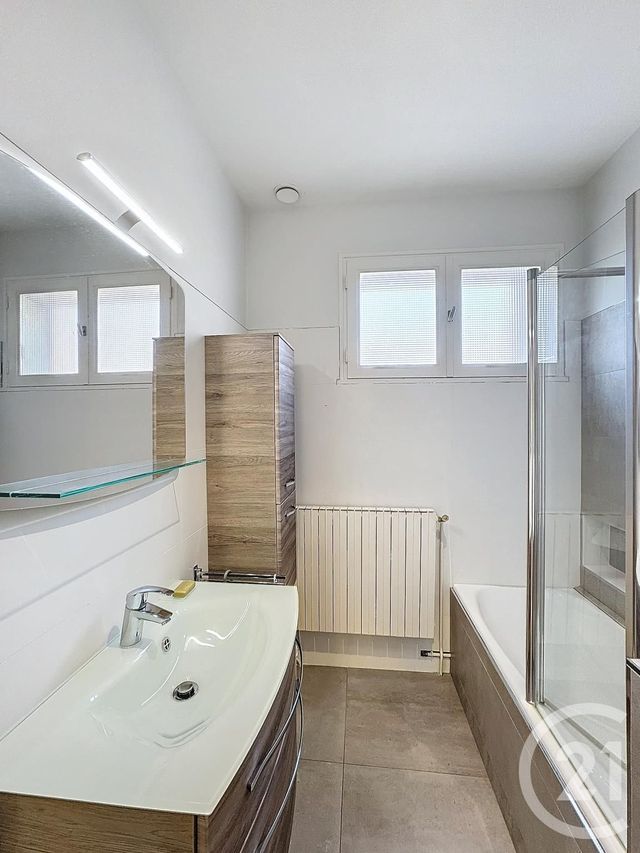 Afficher la photo en grand maison à vendre - 6 pièces - 126.0 m2 - BEAUMONT ST CYR - 86 - POITOU-CHARENTES - Century 21 L'Immobilière De Confiance