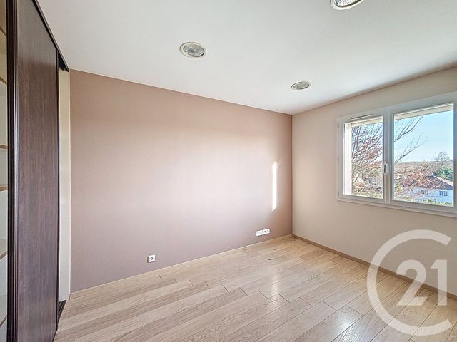 maison à vendre - 10 pièces - 196.0 m2 - CHASSENEUIL DU POITOU - 86 - POITOU-CHARENTES - Century 21 L'Immobilière De Confiance