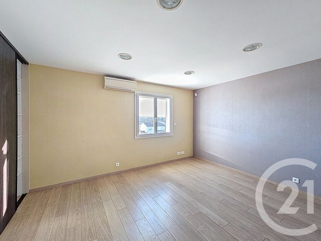 maison à vendre - 10 pièces - 196.0 m2 - CHASSENEUIL DU POITOU - 86 - POITOU-CHARENTES - Century 21 L'Immobilière De Confiance