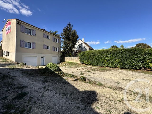 maison à vendre - 10 pièces - 196.0 m2 - CHASSENEUIL DU POITOU - 86 - POITOU-CHARENTES - Century 21 L'Immobilière De Confiance