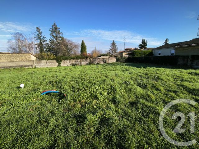 terrain - MIGNE AUXANCES - 86