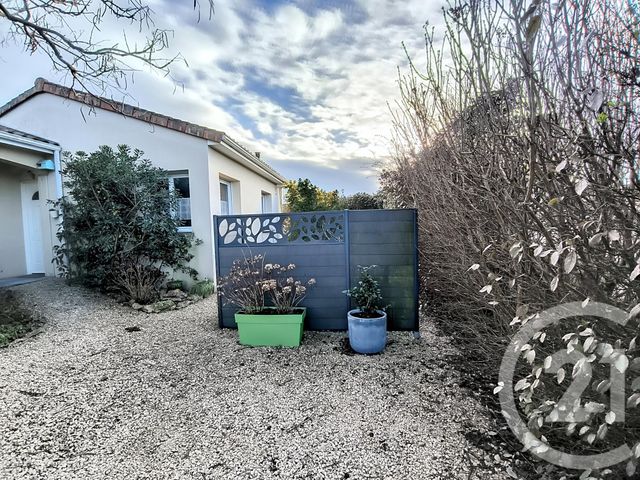 maison à vendre - 7 pièces - 202.0 m2 - MIGNE AUXANCES - 86 - POITOU-CHARENTES - Century 21 L'Immobilière De Confiance