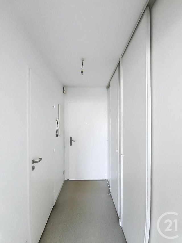 Appartement Studio à vendre - 1 pièce - 24.0 m2 - ST BENOIT - 86 - POITOU-CHARENTES - Century 21 L'Immobilière De Confiance