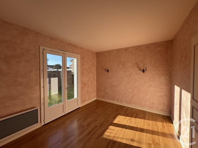 maison à vendre - 7 pièces - 131.64 m2 - SMARVES - 86 - POITOU-CHARENTES - Century 21 L'Immobilière De Confiance