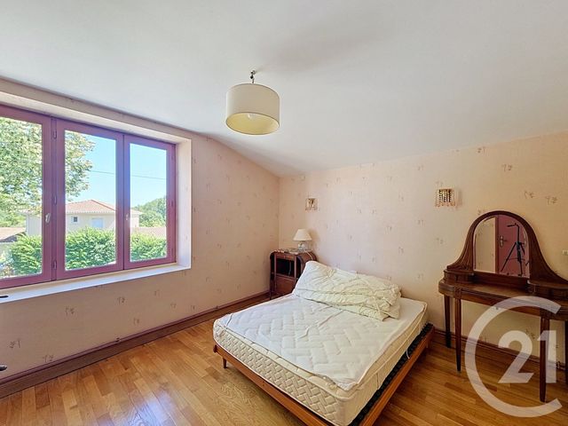maison à vendre - 8 pièces - 233.0 m2 - MIGNE AUXANCES - 86 - POITOU-CHARENTES - Century 21 L'Immobilière De Confiance