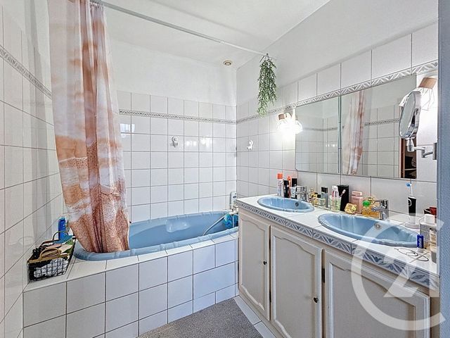 maison à vendre - 6 pièces - 130.0 m2 - VOUNEUIL SOUS BIARD - 86 - POITOU-CHARENTES - Century 21 L'Immobilière De Confiance