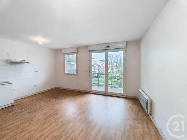Appartement T3 à vendre - 3 pièces - 70.56 m2 - POITIERS - 86 - POITOU-CHARENTES - Century 21 L'Immobilière De Confiance