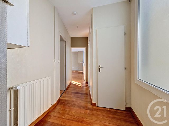 Appartement T3 à vendre - 3 pièces - 69.14 m2 - POITIERS - 86 - POITOU-CHARENTES - Century 21 L'Immobilière De Confiance