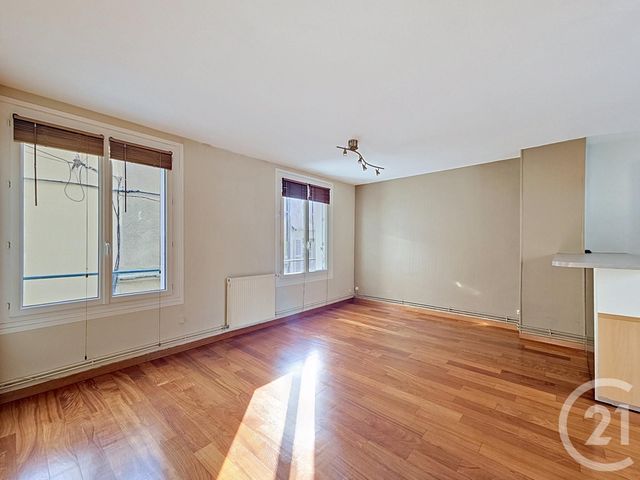 Appartement T3 à vendre - 3 pièces - 69.14 m2 - POITIERS - 86 - POITOU-CHARENTES - Century 21 L'Immobilière De Confiance