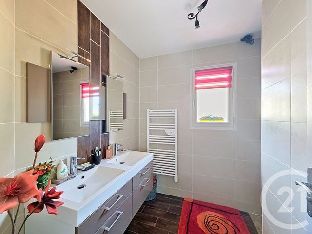 maison à vendre - 3 pièces - 90.0 m2 - VOUNEUIL SOUS BIARD - 86 - POITOU-CHARENTES - Century 21 L'Immobilière De Confiance
