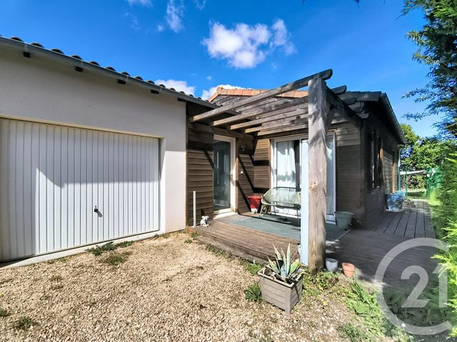 maison à vendre - 4 pièces - 80.0 m2 - VOUNEUIL SOUS BIARD - 86 - POITOU-CHARENTES - Century 21 L'Immobilière De Confiance
