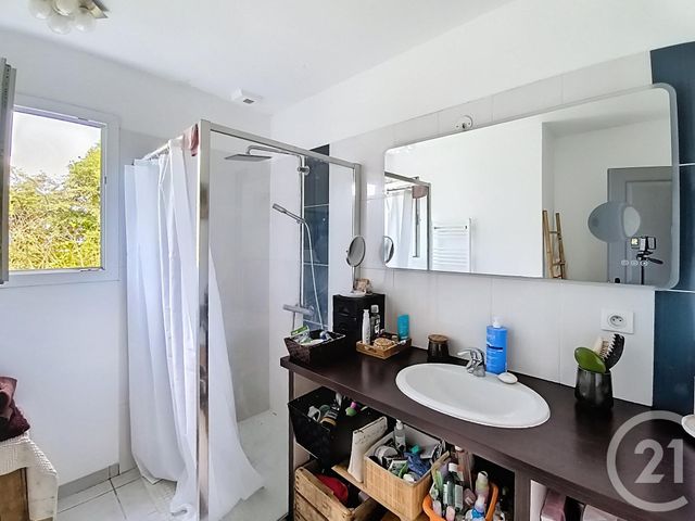 maison à vendre - 4 pièces - 80.0 m2 - VOUNEUIL SOUS BIARD - 86 - POITOU-CHARENTES - Century 21 L'Immobilière De Confiance