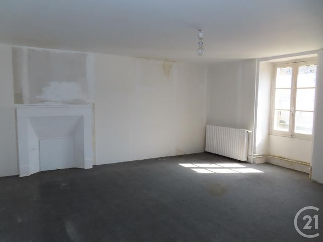 Afficher la photo en grand maison à vendre - 8 pièces - 326.5 m2 - CROUTELLE - 86 - POITOU-CHARENTES - Century 21 L'Immobilière De Confiance