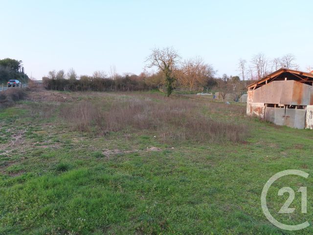 Afficher la photo en grand terrain à vendre - 1263.0 m2 - MIGNE AUXANCES - 86 - POITOU-CHARENTES - Century 21 L'Immobilière De Confiance